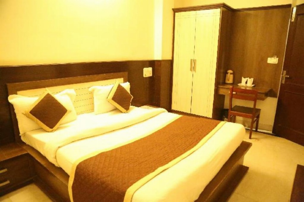 Room image 2