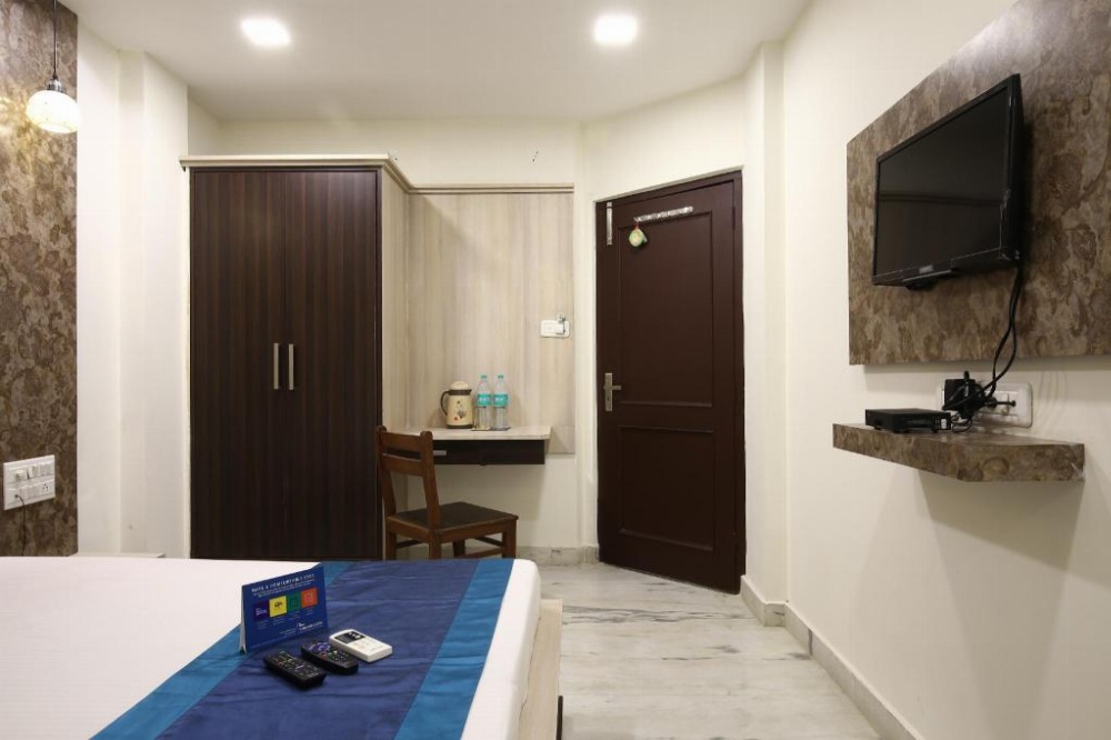 Room image 4