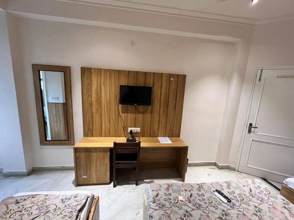 Triple Bed Room With Air Conditioning